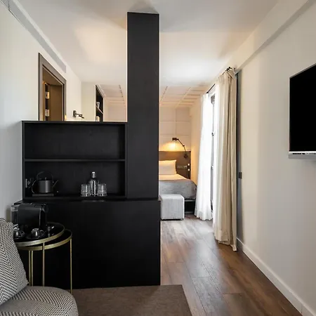 Yurbban Ramblas Boutique 3*