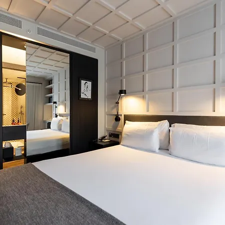 Yurbban Ramblas Boutique 3*