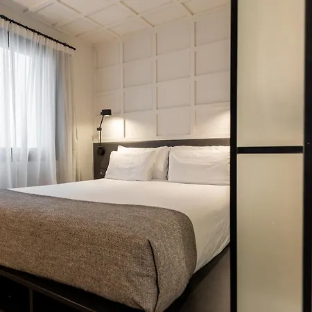 Hotel Yurbban Ramblas Boutique