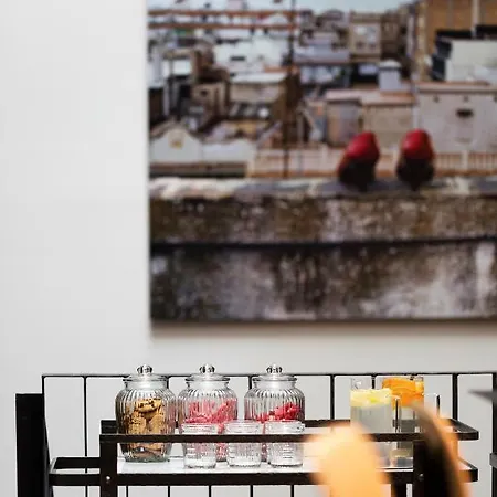 호텔 Yurbban Ramblas Boutique 3*