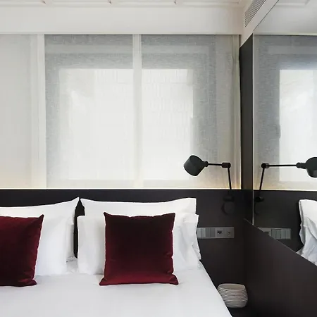 Yurbban Ramblas Boutique