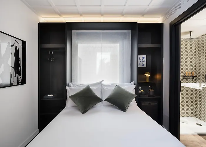 Yurbban Ramblas Boutique Hotel