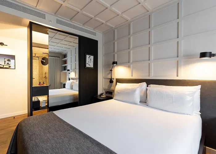 Yurbban Ramblas Boutique 3*