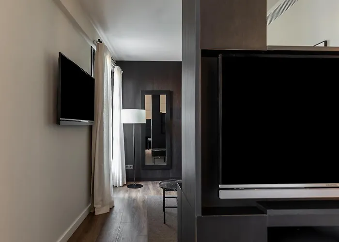 Yurbban Ramblas Boutique