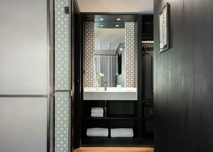 Yurbban Ramblas Boutique Barcellona