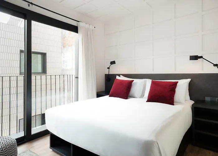 Hotel Yurbban Ramblas Boutique Barcellona