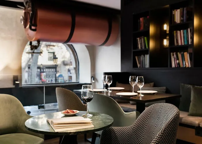 Yurbban Ramblas Boutique Hotel Barcellona