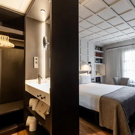 Yurbban Ramblas Boutique Hotel